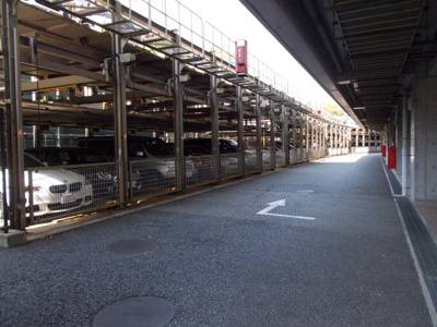 【駐車場】 | リバーガーデン千里中央
