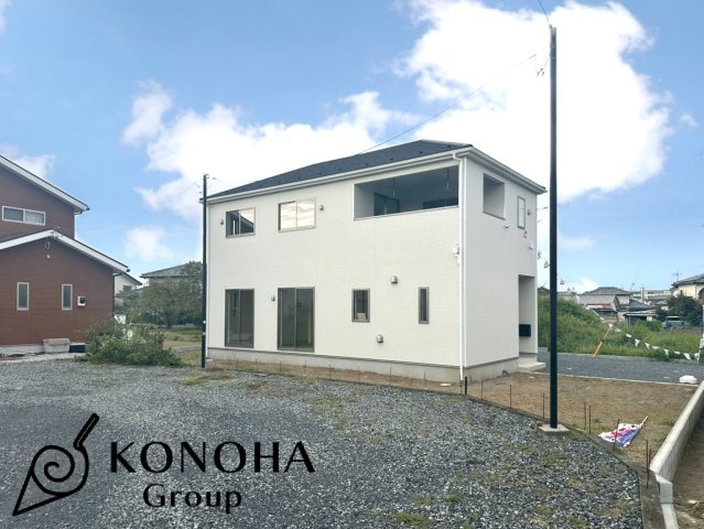 【新築戸建】　藤岡市本郷第２の外観|■外観（2号棟）｜ここから始まる「日常」はご家族にとってかけがえのない時間となります。少しでも豊かに、快適に。