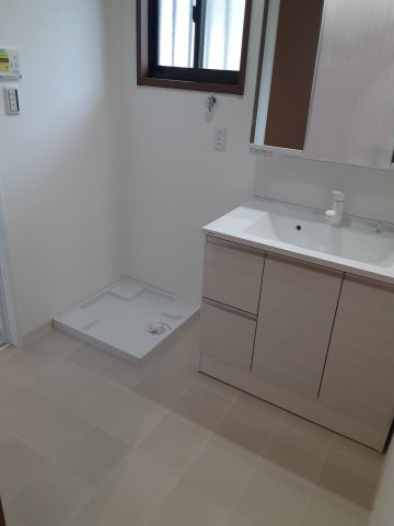 大阪府八尾市久宝園2-25の独立洗面台