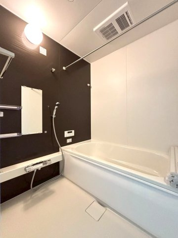 北葛飾郡松伏町　大字松伏　新築戸建　　全1棟の浴室|落ち着いた空間のお風呂です