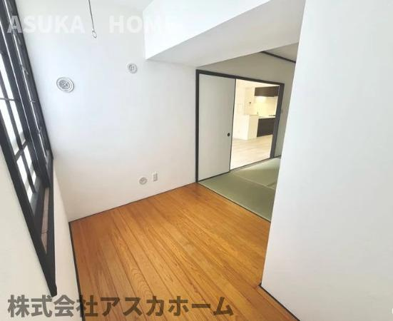 港北ニュータウンビュープラザセンター北のその他|階段下