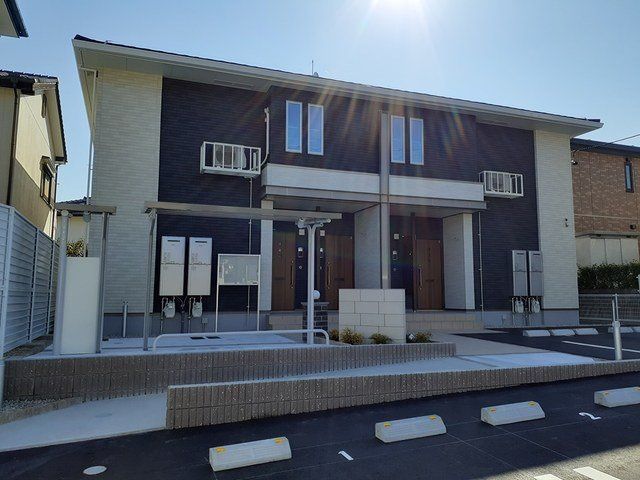 アイリス栗木山Ⅱの外観