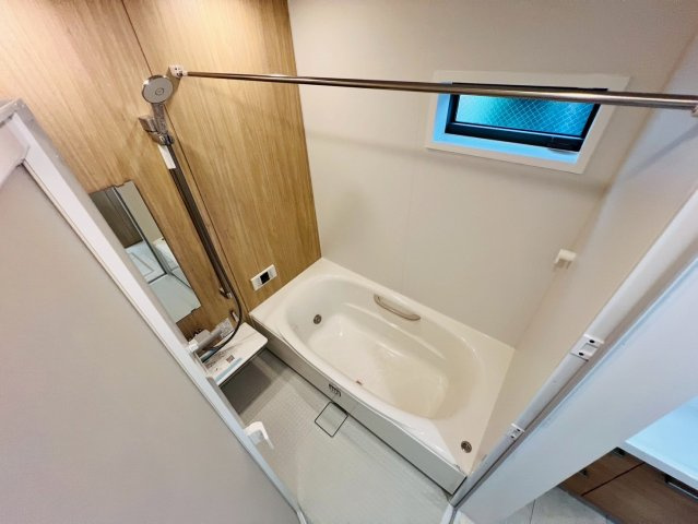 【浴室】 | 練馬区桜台６丁目　新築戸建て | 【施工例】１日の疲れはゆったりお風呂で癒しませんか？