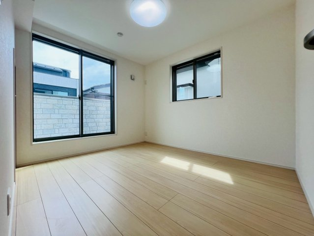 【洋室】 | 練馬区桜台６丁目　新築戸建て | 【施工例】家族時間はもちろん、自分時間も大切にできる間取り