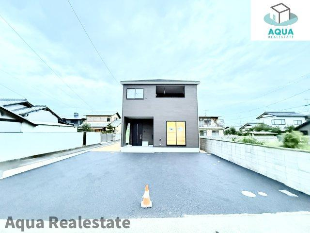 高松市太田下町の新築一戸建の駐車場|駐車場があります