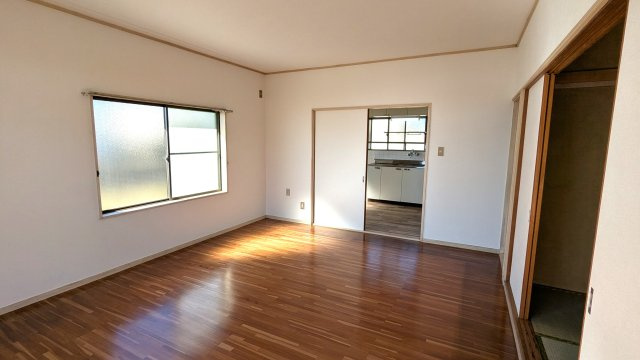 【居間・リビング】の画像