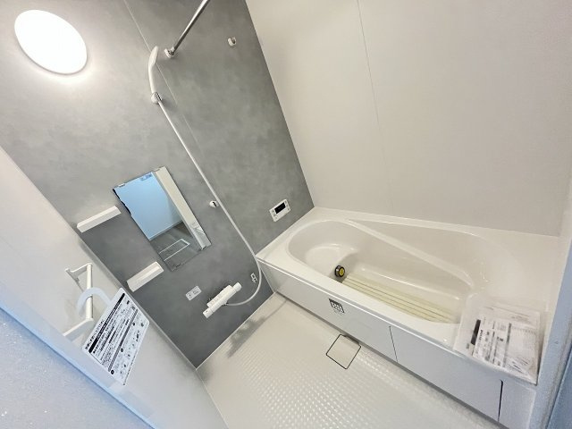 【内装】 | 福岡市城南区堤1丁目3期　2号棟（全2棟）【仲介手数料無料・0円】 | 施工例。浴室です。施工例は完成時と異なる場合があります。