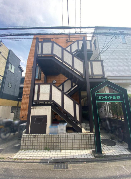 府中市是政5丁目　一棟売マンション　現況満室稼働中の外観