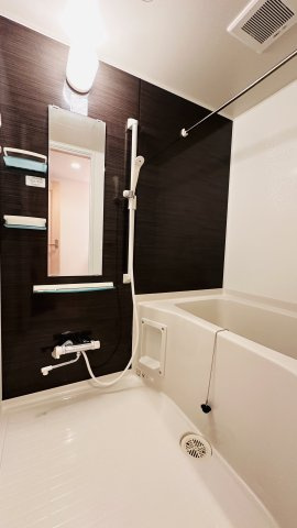 ペアーフィールドＢの浴室