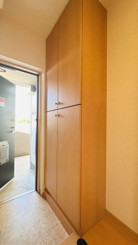 ペアーフィールドＢの玄関