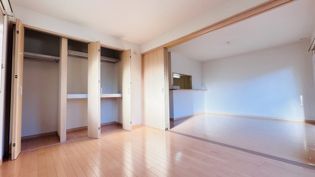 ペアーフィールドＢの洋室