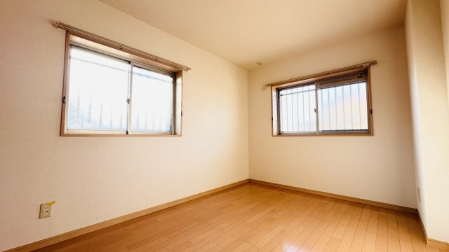 ペアーフィールドＢの洋室