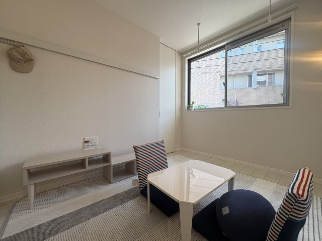 ニアハウス洗足の洋室|※家具付きではございません