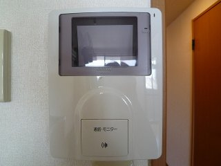 スタウトハイツ・ヒラタの内装|カメラ付インターホン