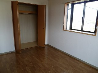 スタウトハイツ・ヒラタの内装|洋室