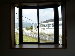 スタウトハイツ・ヒラタの内装|洋室出窓