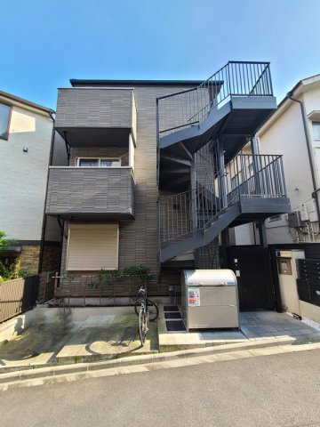 中野区本町５丁目のアパートの外観