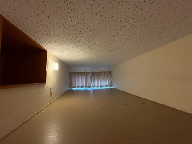 レオパレスフラワーヒルⅡの寝室
