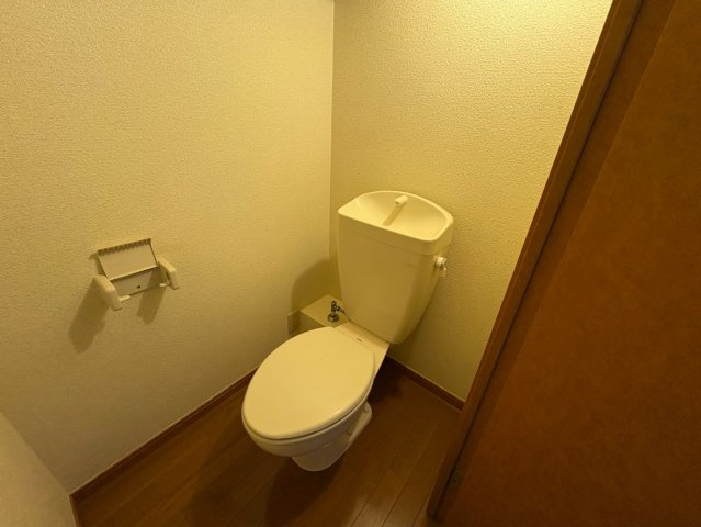 レオパレスフラワーヒルⅡのトイレ