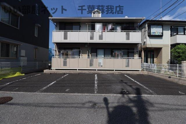 コートグレイスの駐車場|カースペースがあります