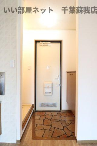 コートグレイスの玄関|明るい玄関です