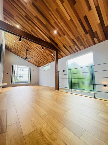 HILLSIDE CANVAS｜暮らしを描く、逗子の高台の居間・リビング