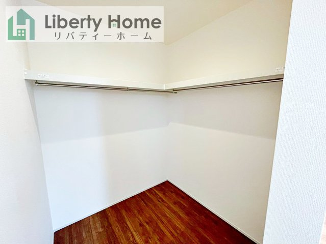 水戸市見川12期　新築戸建　5号棟の収納