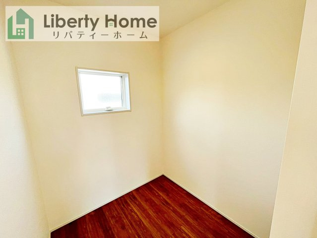 水戸市見川12期　新築戸建　5号棟の収納