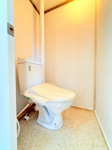 明石貴崎鉄筋住宅5号棟のトイレ