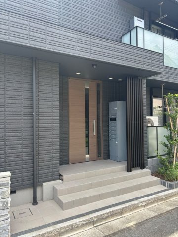 ｅｘｃｅｌｌｅｒ　Ｓ（エクセラーエス）のエントランス|清潔なエントランスです