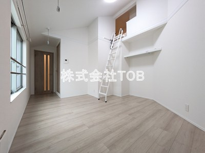 【居間・リビング】 | Grandir Ⅲ | 7.4帖