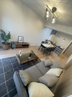 【居間・リビング】伏見日光ハイツ２号棟 