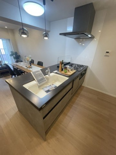 【キッチン】伏見日光ハイツ２号棟 