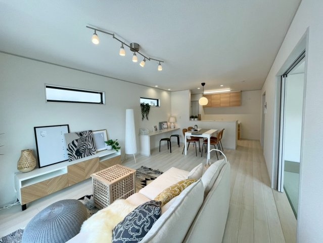 【居間・リビング】 | 安中市松井田町人見