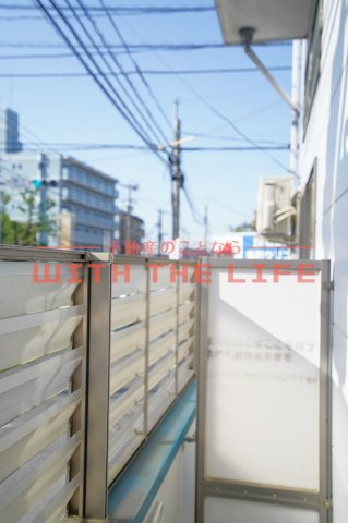 Aレガート久留米大前【キャッシュバック対象物件】のバルコニー|外からの目が気にならないバルコニーで洗濯物が干せます