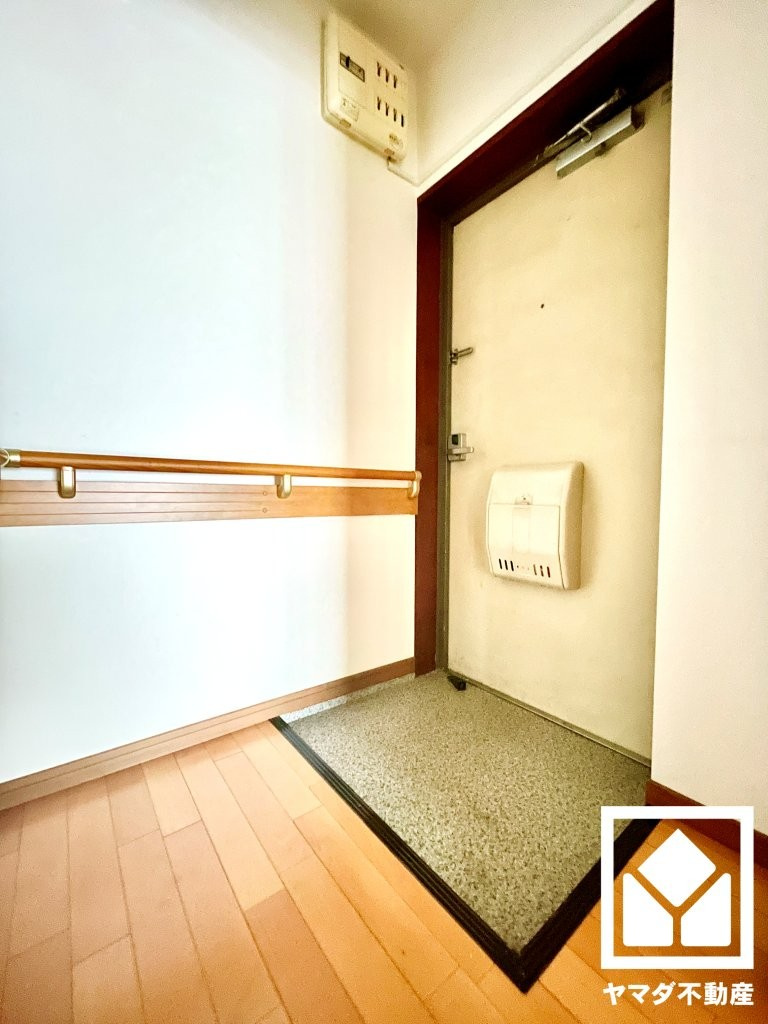 石原団地の玄関