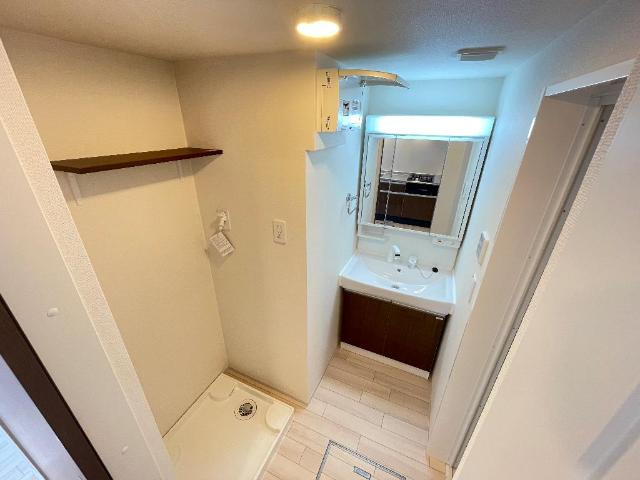 ガルデ寒川の独立洗面台|洗面