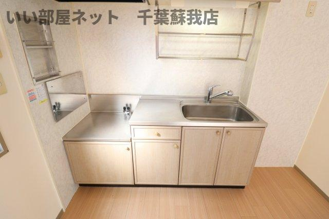 フローラ　春のキッチン|きれいなキッチンです