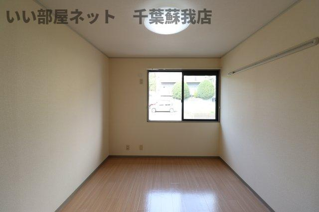 フローラ　春の寝室|開放的な寝室です