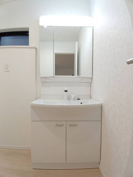 仲介手数料無料CRADLE GARDEN 入間市高倉第20　全２棟の独立洗面台