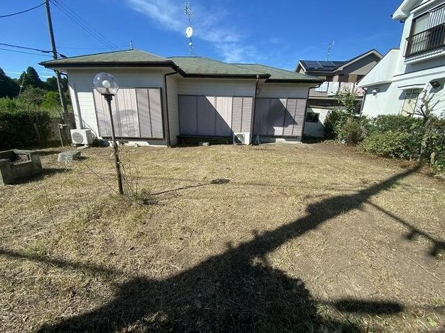 茂原市千町　平家中古戸建の庭|敷地約117坪　家庭菜園・ドックラン・バーベキュー可能です。閑静な分譲地内 ２LDK平家角地