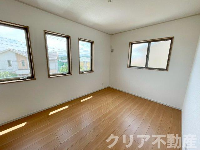 【洋室】 | 安中市秋間みのりが丘22-P1