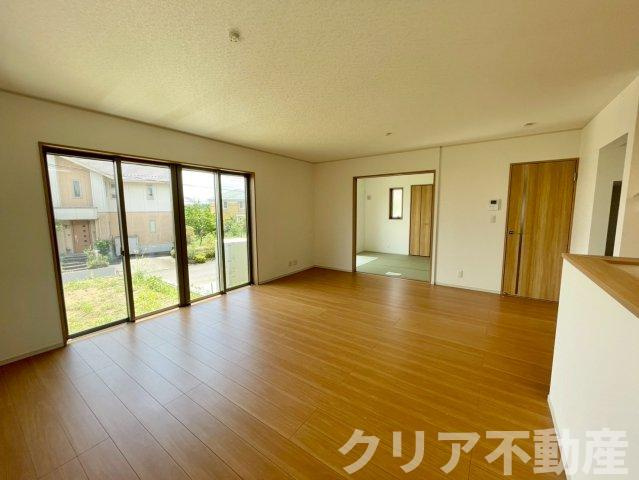【居間・リビング】 | 安中市秋間みのりが丘22-P1
