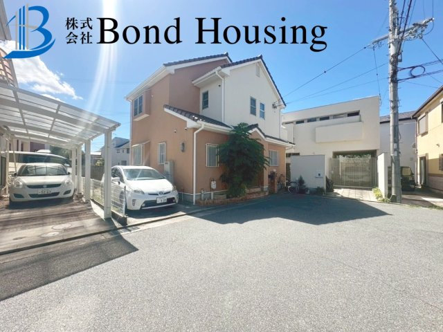 自然素材を多く取り入れた健康住宅・大久保町大窪　築11年の前面道路含む現地写真