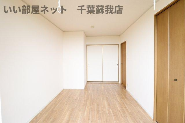 ファーストターフ鎌取　Ｃの寝室|ゆとりの広さです