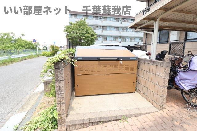 ファーストターフ鎌取　Ｃのその他共用部分|ゴミストッカー