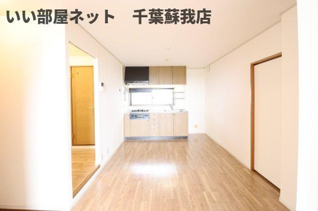 ファーストターフ鎌取　Ｃの居間・リビング|リビングです