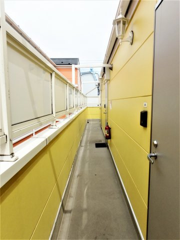 フェリスシエルのエントランス|毎日通るエントランスはこのようになっています