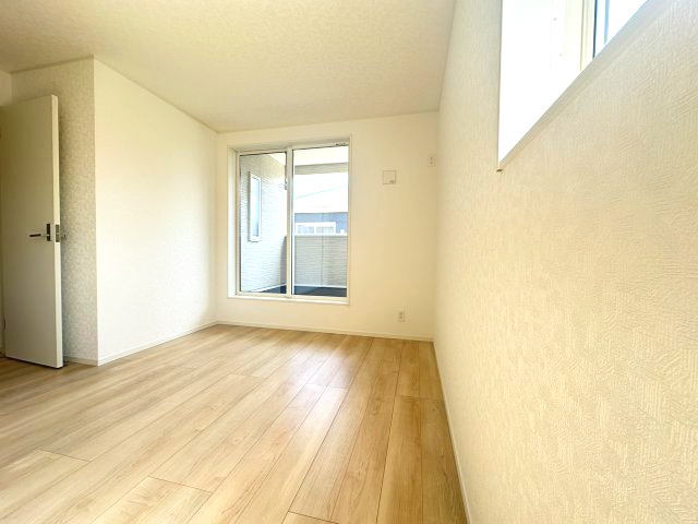 売新築戸建　静岡市葵区竜南３丁目の洋室