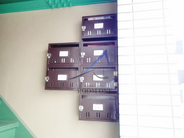 石田コーポのその他共用部分|集合ポストです。